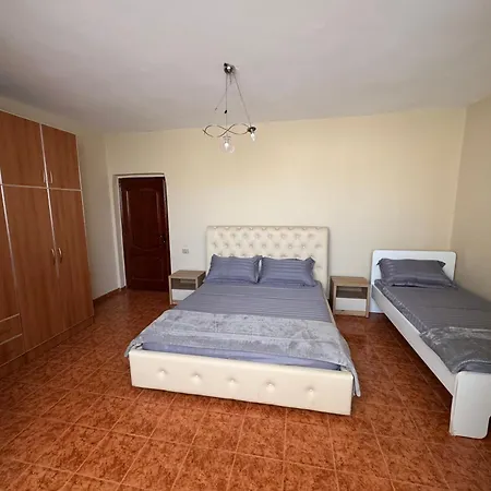 Brois Avlonya